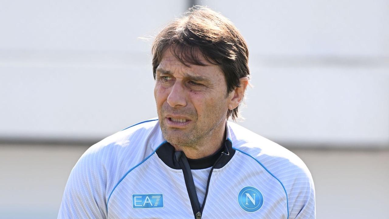 "I tifosi dovrebbero pregare!". Futuro Conte al Napoli, guardate che cosa ha detto Varriale