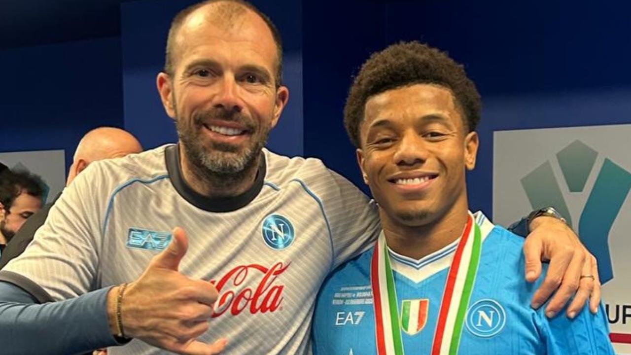 Il Napoli valuta l'addio di Neres! Permanenza non scontata dopo il lungo infortunio: i dettagli
