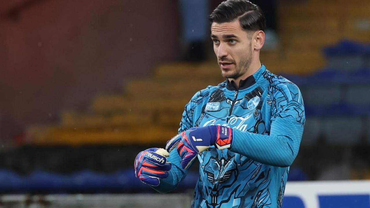 Out Milinkovic, gioca Meret! Il Mattino: "Non al settimo cielo per quest'alternanza, rischia la beffa con l'Italia"