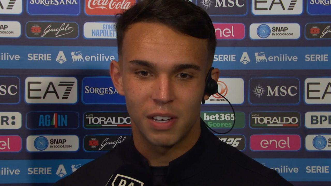 Giovane a DAZN: "Grazie a Conte, sono molto felice! Non giocavo punta dai tempi della Primavera, sapevo fosse difficile oggi. Napoli &egrave; bellissima, ma non esco tanto"