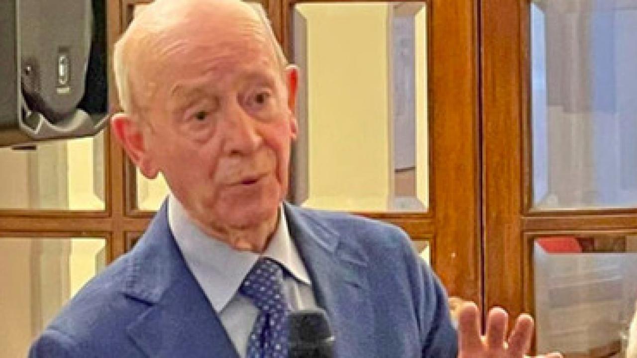 Lutto nel giornalismo, si &egrave; spento Franco Esposito: il messaggio di cordoglio della SSC Napoli