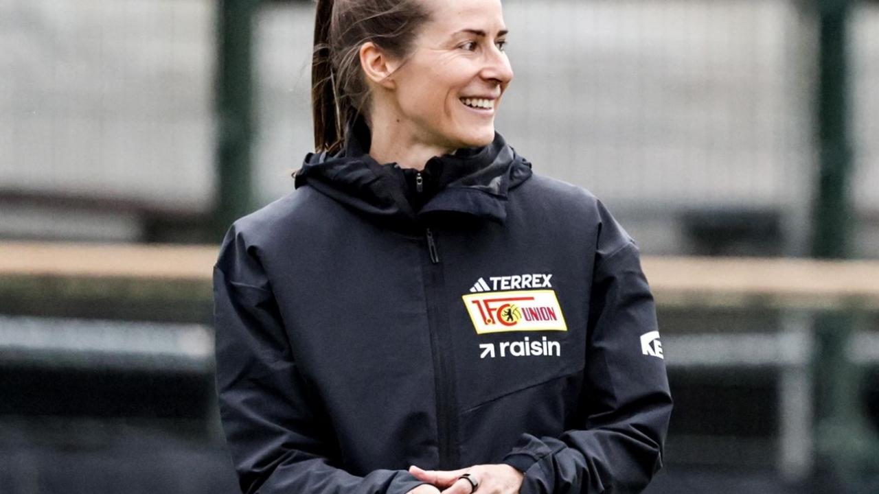 Giornata storica in Bundesliga, una donna debutta sulla panchina nell'Union Berlino