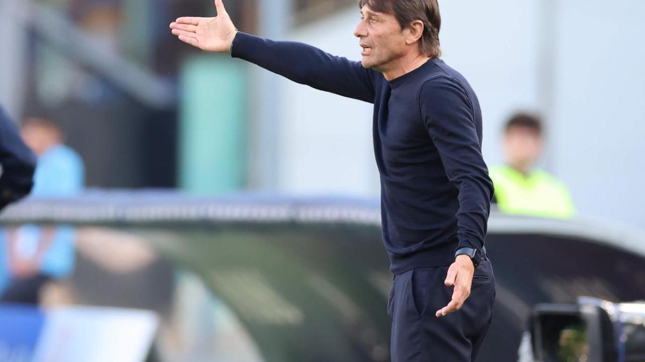 Repubblica - Napoli nudo alla meta! De Laurentiis e Conte dovranno incontrarsi presto