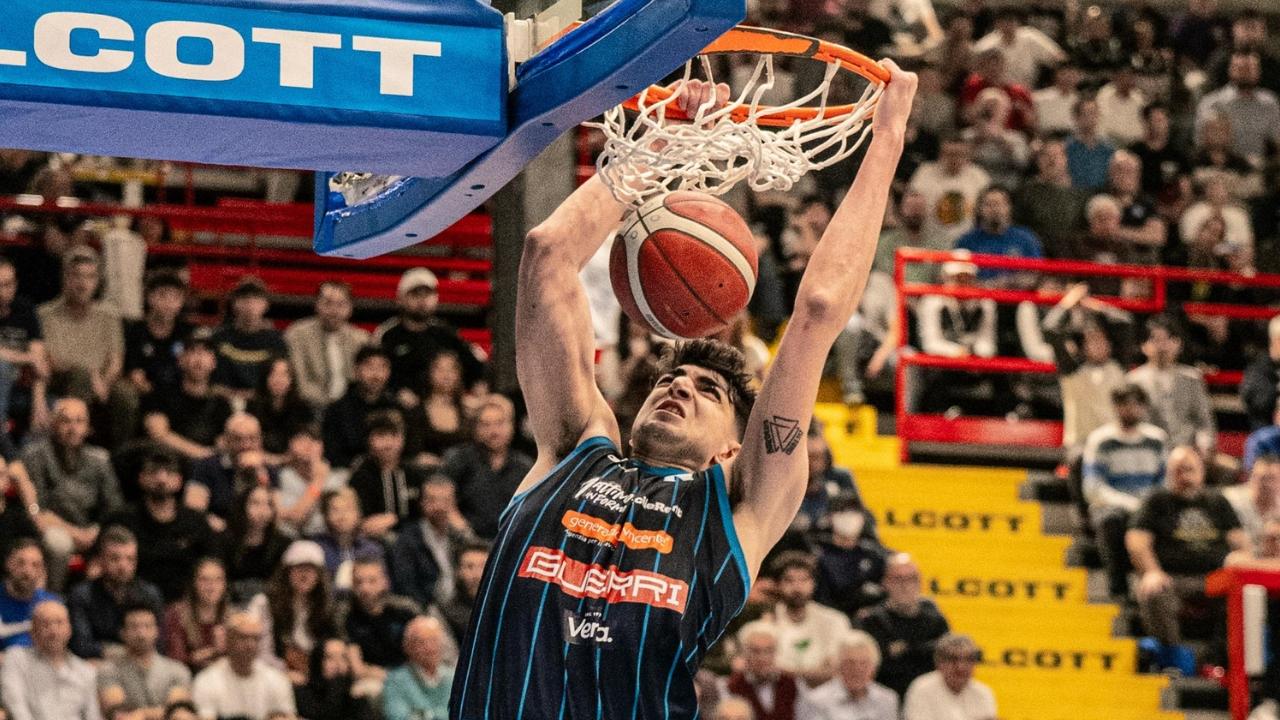 Guerri Napoli, Caruso: "Repesa &egrave; venuto qui per salvare la situazione, ti gasa! Se facciamo il nostro dovere chi ci vieta di sognare i playoff?"