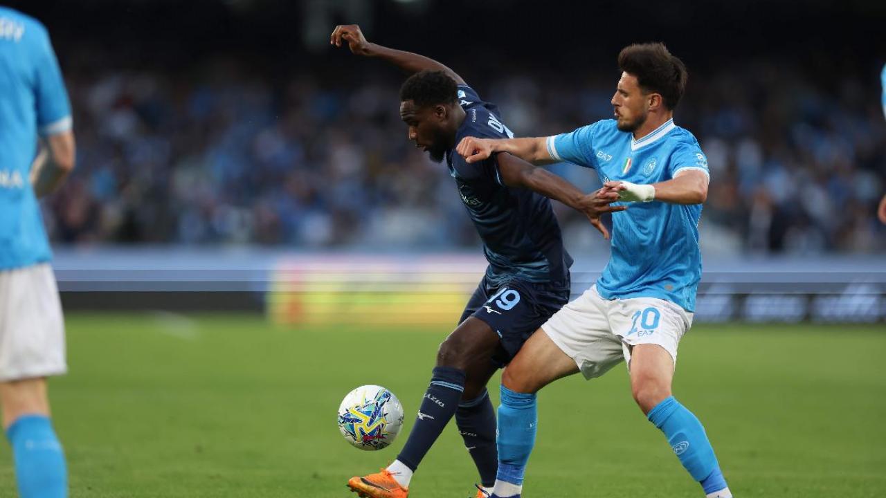 Zambardino: "Dov'&egrave; finita la retorica del lavoro di Conte? Il pubblico applaude e tollera ogni sofferenza: anche nel vedere Elmas capitano"