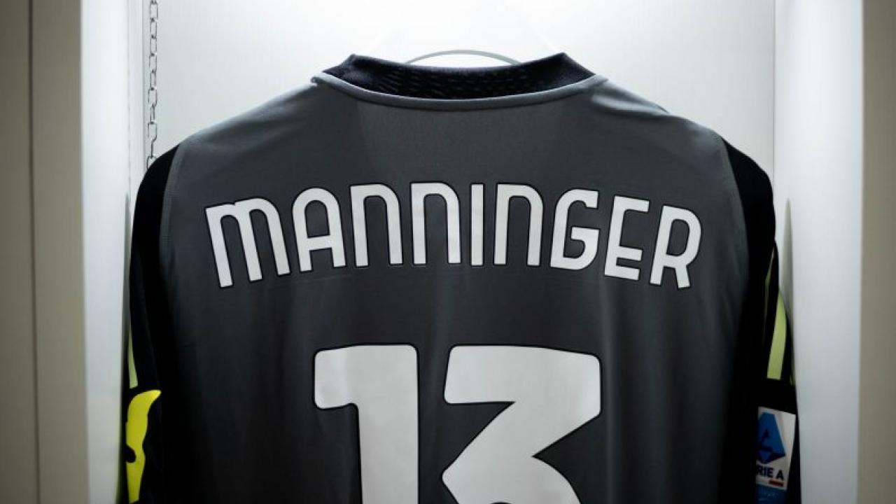 La Juventus omaggia Manninger: il gesto che emoziona tutto lo stadio