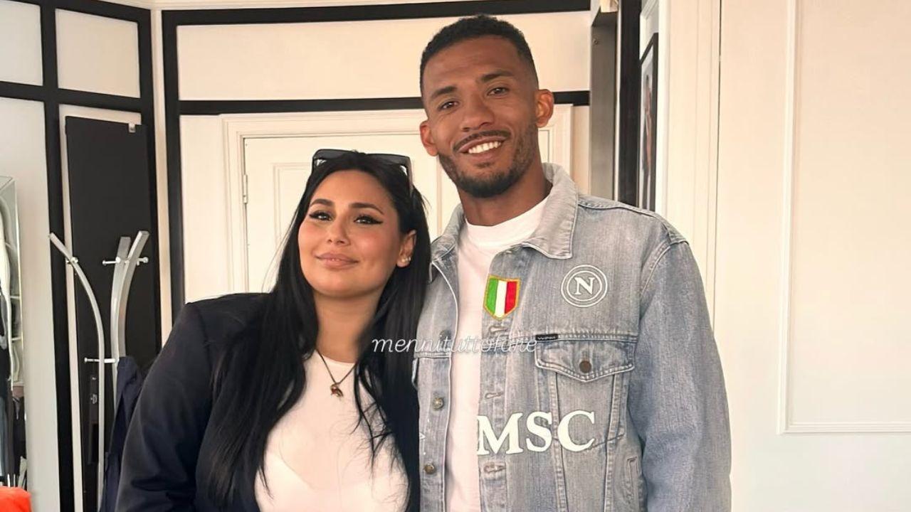 Giacca personalizzata per Juan Jesus: splendido regalo per il difensore azzurro | VIDEO