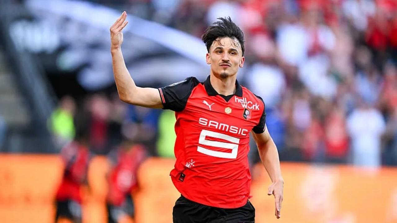 Calciomercato, Napoli e Atletico sul bomber del Rennes: i numeri di Esteban Lepaul