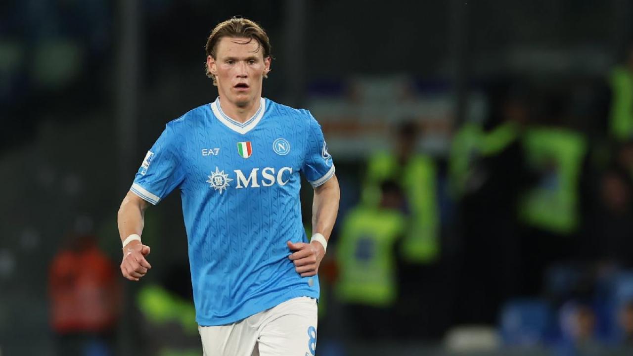 McTominay implacabile: fa 10 gol per il secondo anno come Hamsik