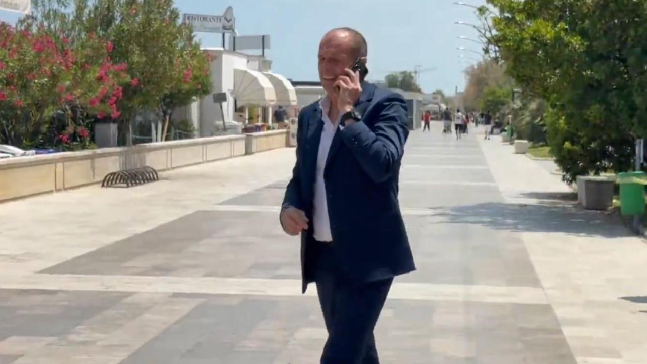 Telefono bollente per Massimiliano Allegri: contatti diretti col Napoli, arriva la chiamata | VIDEO