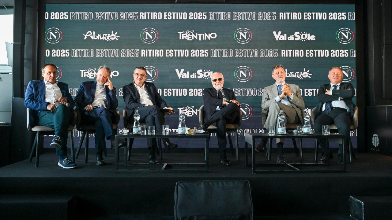 Ritiro SSC Napoli a Dimaro e Castel di Sangro: la conferenza in diretta con De Laurentiis dalle 14:15