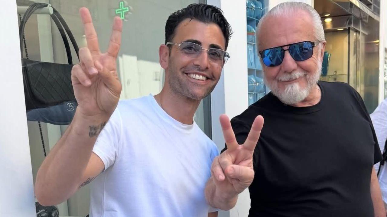 Relax a Capri per Aurelio De Laurentiis: il presidente della SSC Napoli si gode l'isola | FOTO