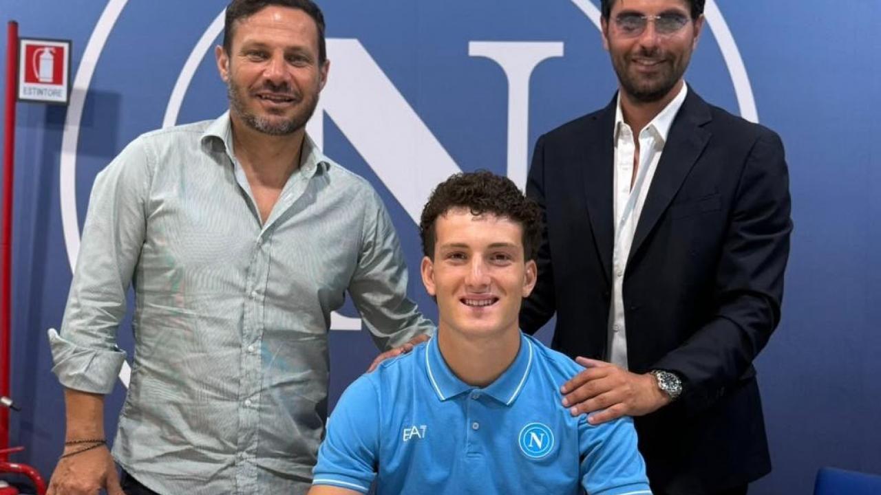 Il Napoli del futuro prende forma: firma per tre talenti del vivaio | FOTO