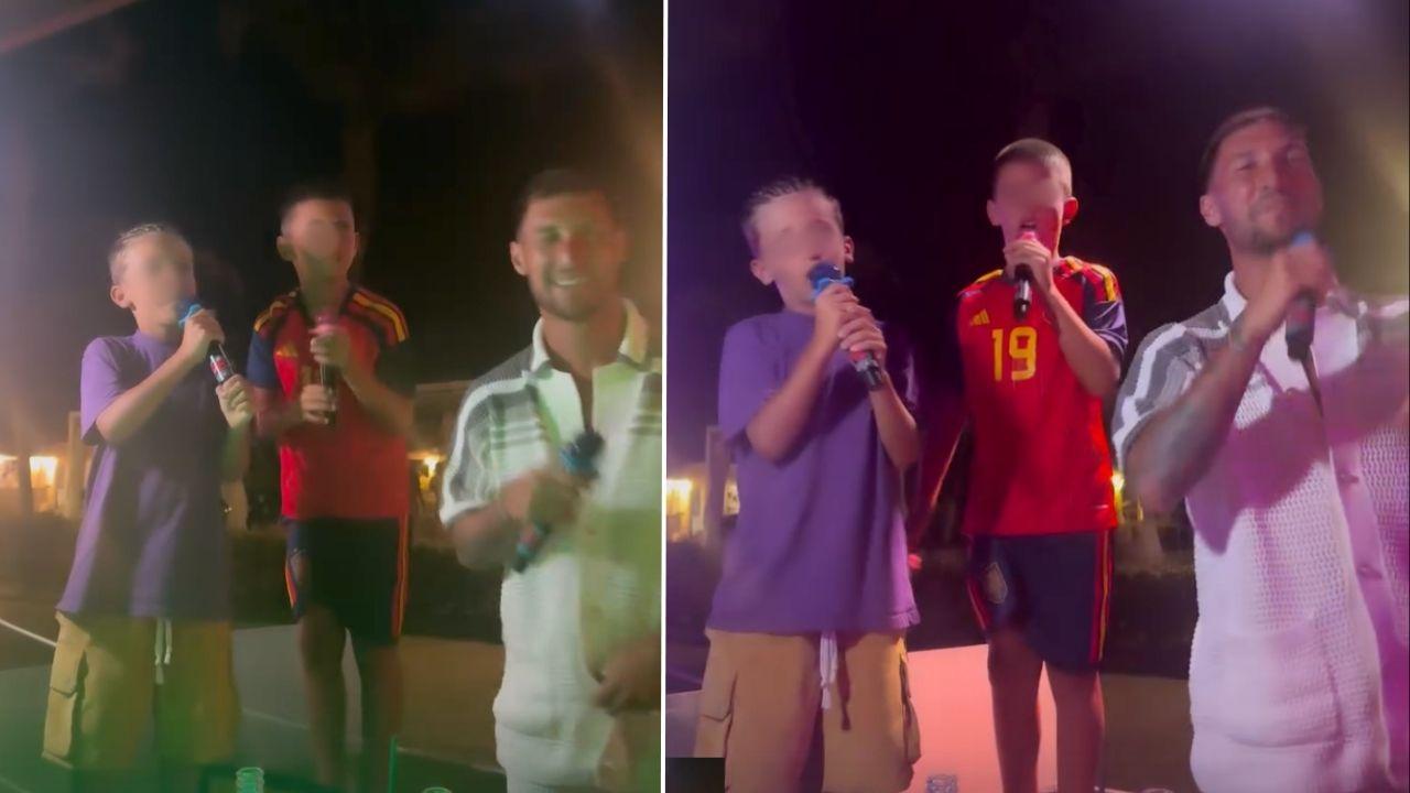 Politano show al karaoke con 'Per sempre s&igrave;' di Sal Da Vinci | VIDEO
