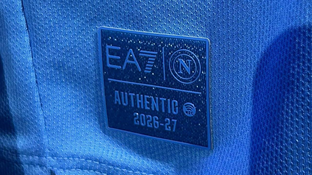 Nuova tecnologia NFC sulla maglia del Napoli! Ecco a cosa serve e come funziona | FOTO