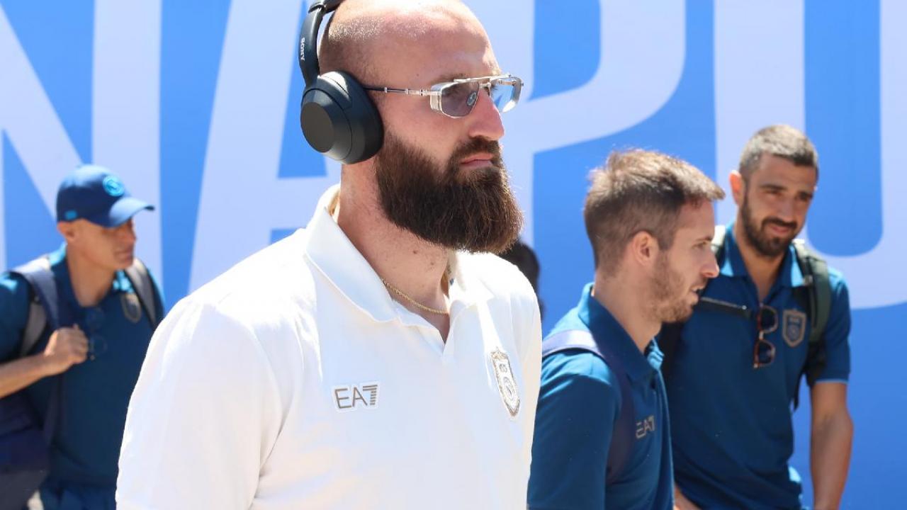 Milinkovic Savic-Napoli: si fa largo un clamoroso scambio con un club inglese