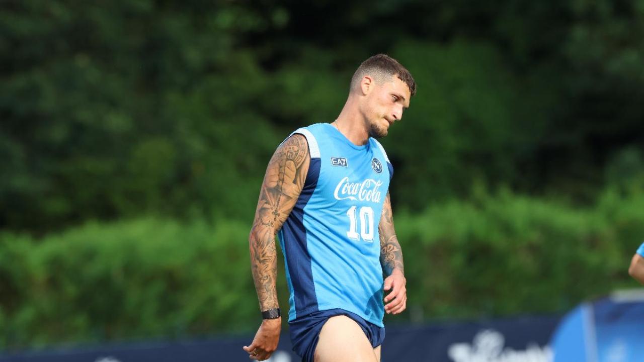 Rafa Marin lavora parzialmente a parte: esercitazioni in solitaria per il difensore del Napoli