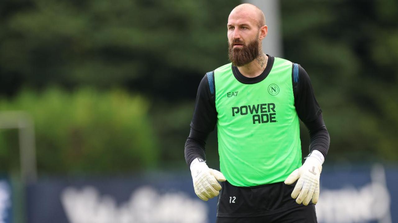 De Laurentiis ha chiesto ad Allegri di rivalutare alcuni azzurri: cosa filtra sul futuro di Lucca e Milinkovic