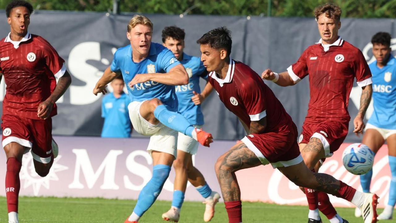 Nel primo Napoli di Allegri salta agli occhi un dettaglio che riguarda Hojlund