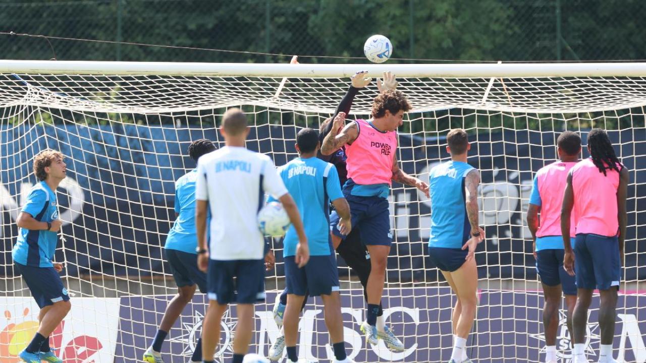 Allegri prova i piazzati, quattro azzurri lavorano a parte: tutte le immagini dell'allenamento mattutino | FOTOGALLERY CN24