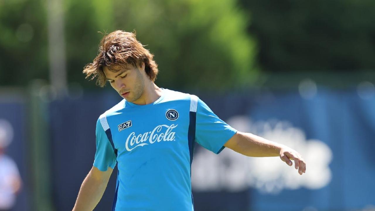 Ufficiale: Vergara rinnova il contratto con la SSC Napoli fino al 2031