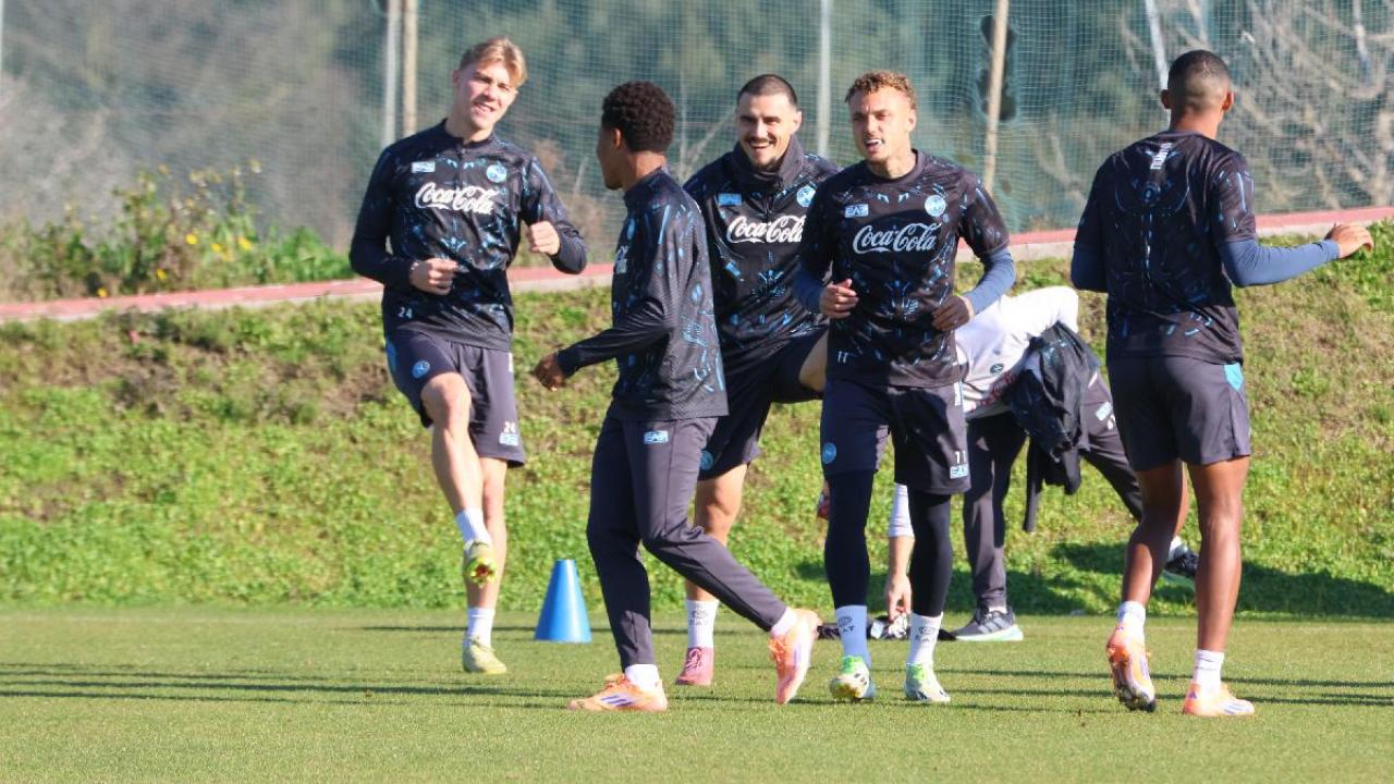 Schira: "Il Napoli sta valutando di comprare un attaccante"