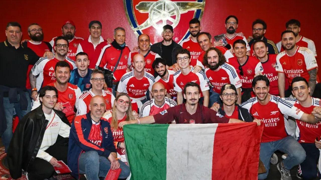 Stasera allo stadio ci saranno anche gli Italian Gooners! Sono campani ma tifano Arsenal