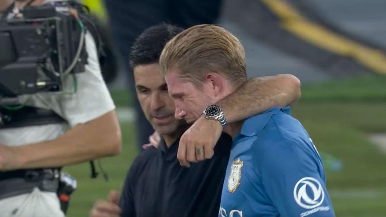 Colloquio De Bruyne-Arteta dopo Napoli-Arsenal: guardate cosa è accaduto al fischio finale | FOTO