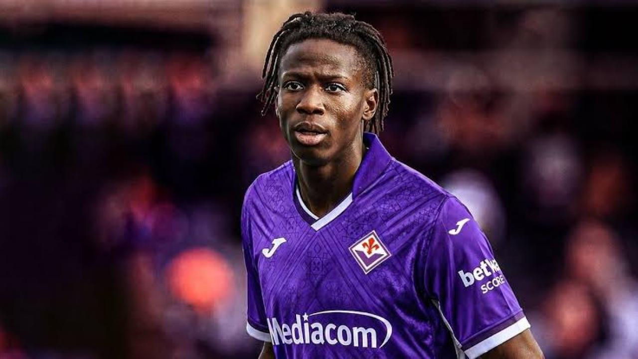 Njie: "Mi sono ispirato a Leao, il paragone con lui dà fiducia. Senza Vanoli a Torino ho avuto difficoltà"