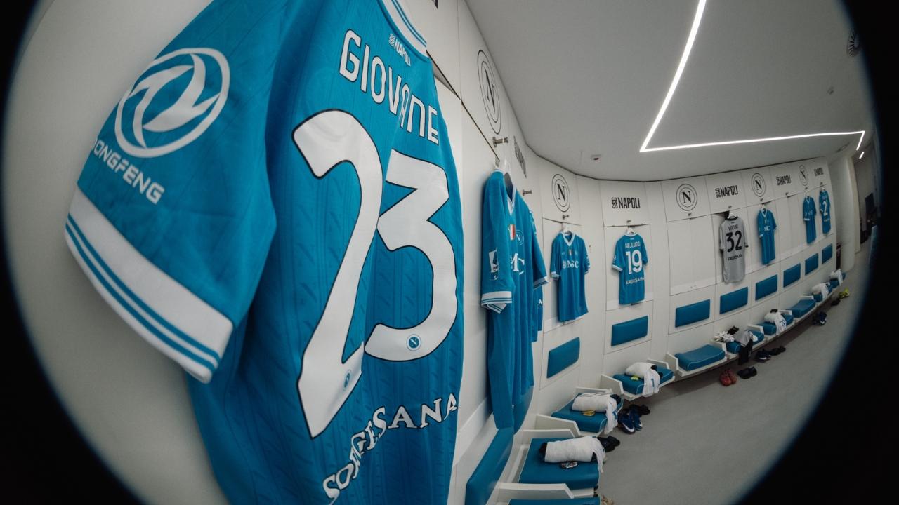 Qualcosa si è rotto nello spogliatoio del Napoli? Il grande gruppo è sparito, ci si accusa a vicenda