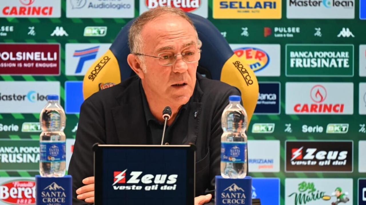 Frosinone, il DS: "Il Napoli ha avuto infortuni e calendario difficile, ma ha una rosa per fare 10 vittorie di fila"
