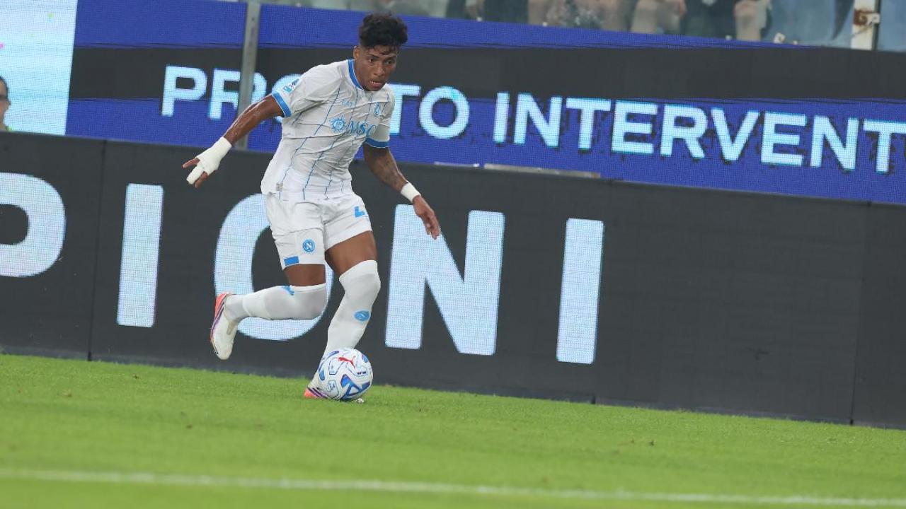 Compleanno in casa Napoli, Alisson Santos compie 24 anni: gli auguri del club azzurro