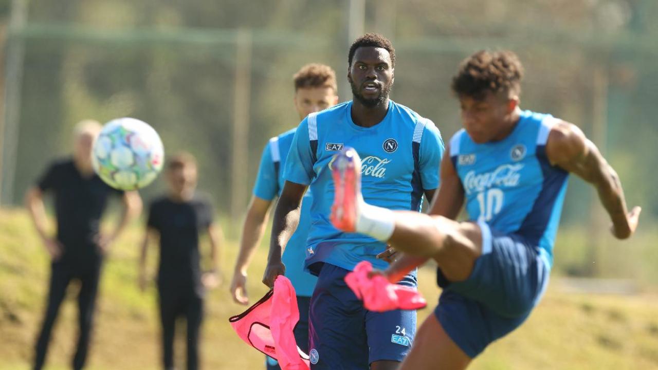 Domani c'&egrave; Napoli-Avellino, Repubblica: fari puntati su due azzurri in crescita, i nomi