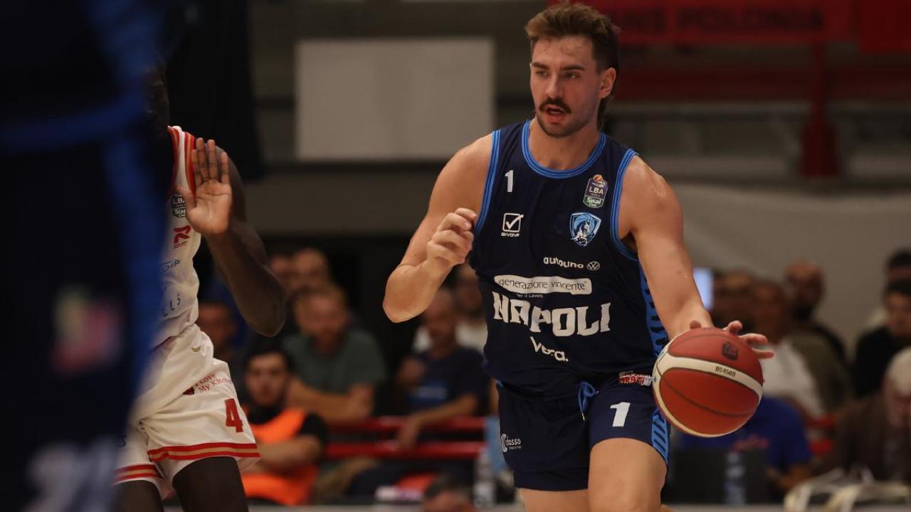 Napoli Basketball ancora vittorioso in Eurocup, 75-93 in Montenegro contro il Buducnost e primo posto nel girone!