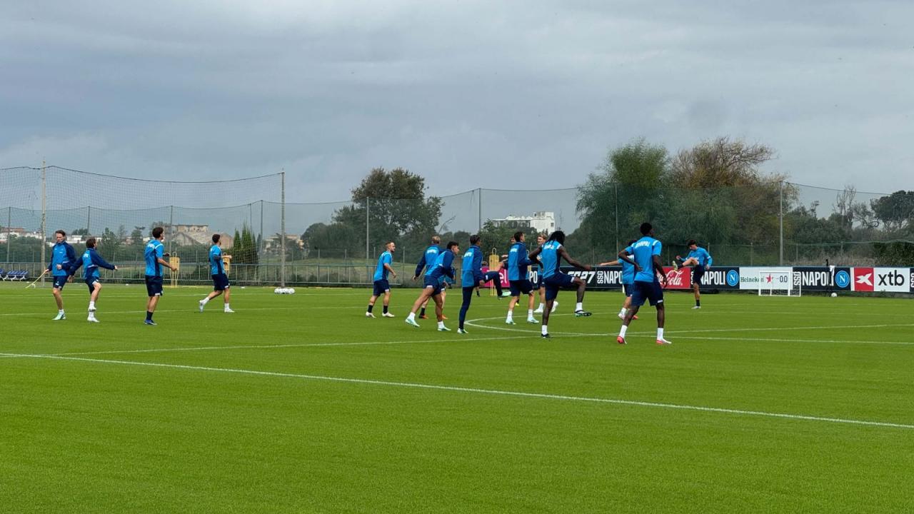 Napoli verso il Villarreal: rifinitura e dubbio Anguissa