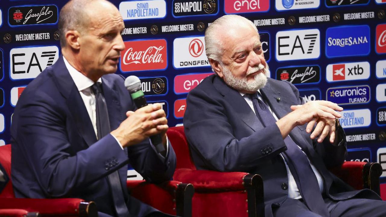 De Laurentiis pentito su Allegri? Tuttosport - Non lo riprenderebbe su consiglio di Manna. Ecco il nome che aveva convinto il presidente