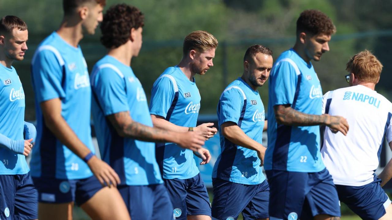 Schira rivela: "De Bruyne lo sopportano in pochi a Castel Volturno! Anguissa separato in casa"