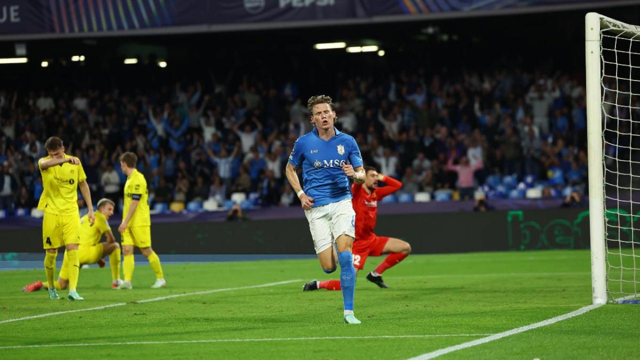 La UEFA celebra McTominay: "Gol fondamentali, decisivo tatticamente e fisicamente, spiccata leadership in ogni zona"