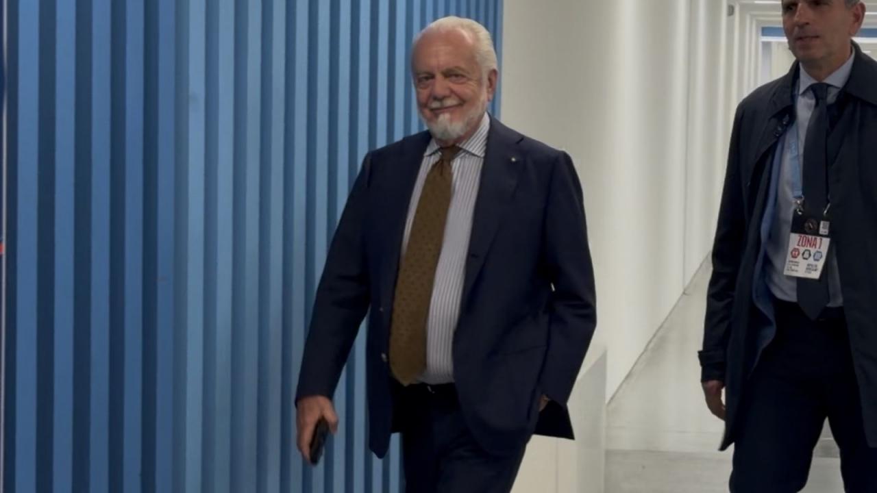 Troise: "Il Napoli non è in vendita, ma De Laurentiis lo ha messo in vetrina. Ora la squadra deve raddrizzare la classifica"