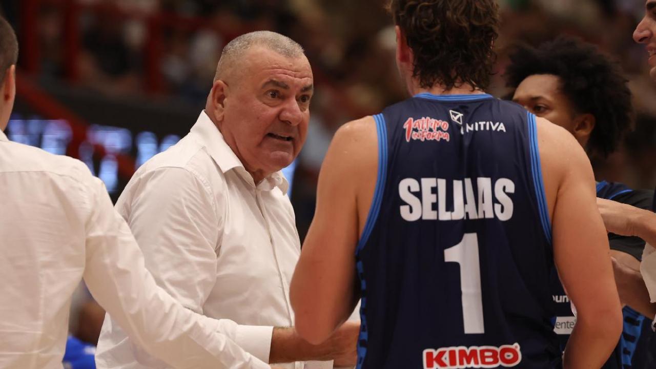 Napoli Basketball, Repesa a CN24: "Nessuno si aspettava quattro vittorie di fila, ma una cosa non mi soddisfa! Ecco come gestire lo stress Serie A-Eurocup" | VIDEO