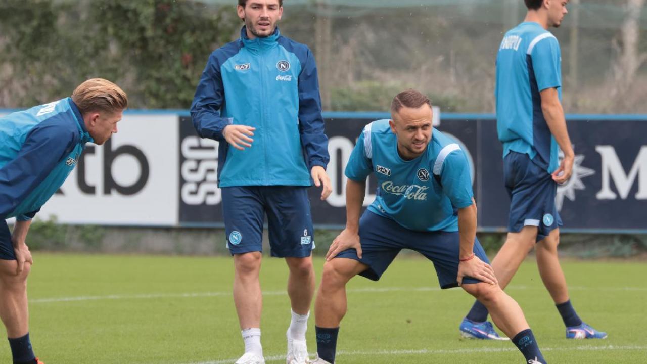 Calaiò: "Per il Napoli è arrivata una buona notizia. Con la Roma metterei uno tra Gilmour e Lobotka"