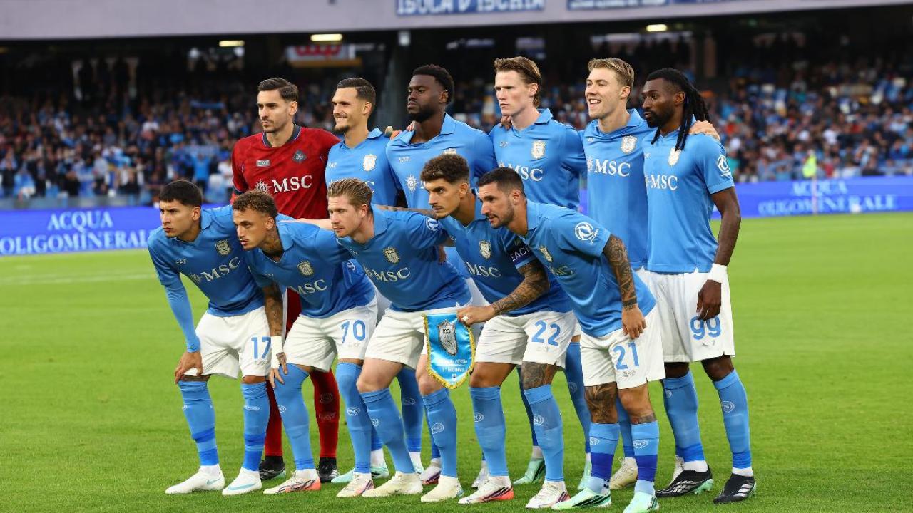CdM - Il Napoli andrà in ritiro nell'ex centro sportivo Juve a Vinovo. Perché gli azzurri partono solo oggi per Monza