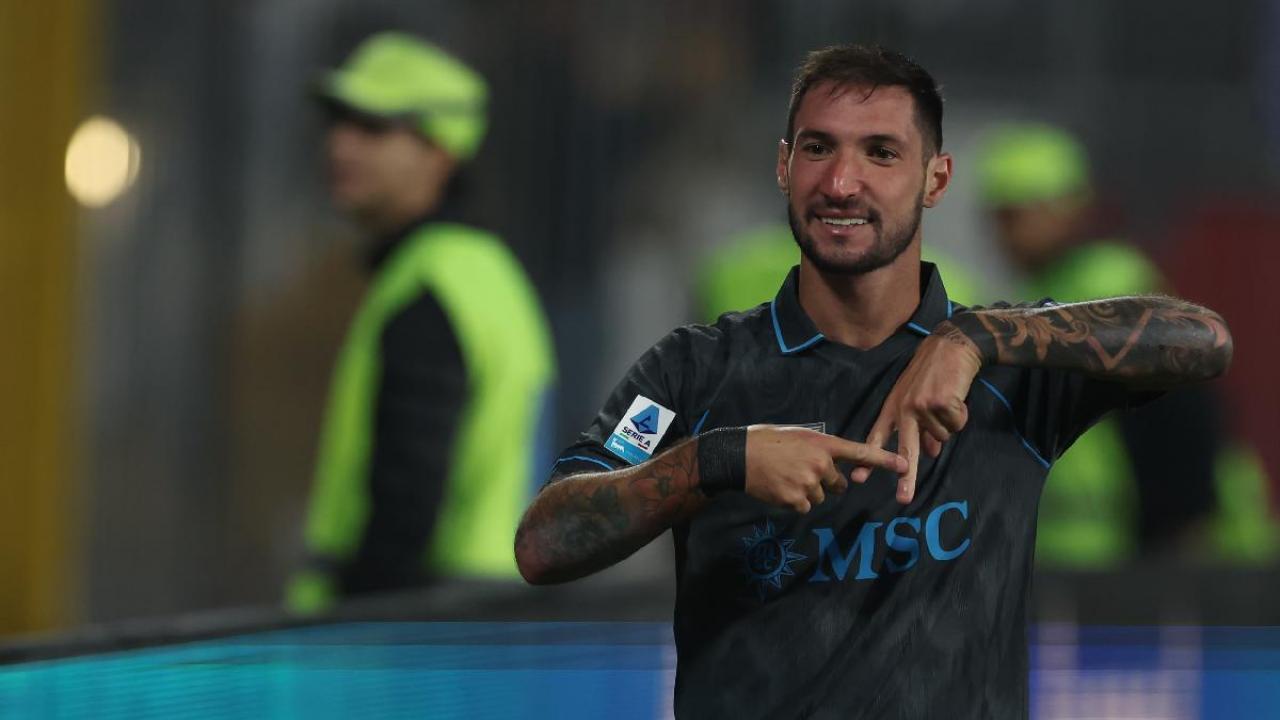 Monza-Napoli, Allegri in tribuna: guardate cosa ha fatto all'intervallo | FOTO CN24