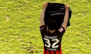 UFFICIALE - Younes torna momentaneamente al Napoli: risolto il contratto con l'Eintracht Francoforte
