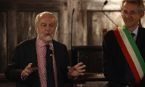 De Laurentiis cittadino onorario di Napoli, spunta una data limite per la cerimonia! I dettagli