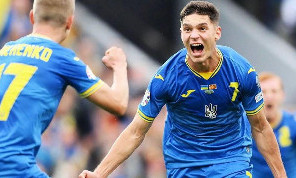 Rai - Sudakov vicinissimo al Napoli, attesa per il sì di De Bruyne. Offerta Juve per Osimhen, la risposta del Napoli