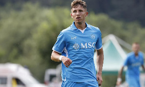 Calciomercato Napoli, Bayer su Lindstrom e mini asta in corso per Cajuste: gli azzurri hanno fissato il prezzo