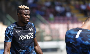 Addio Osimhen, il Napoli pone una condizione per cederlo! Victor ha una volontà