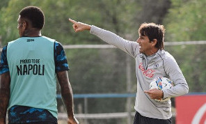Colpa di Conte e dell'età media del Napoli, a Castel Volturno confidano in Allegri per risolvere un problema!