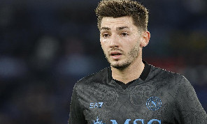 Gilmour: Scudetto? Con l'Atalanta ci fu la svolta: Conte ti spinge al massimo! I tifosi sono pazzi, per loro vuoi dare tutto. Imparare il napoletano un corso scioccante